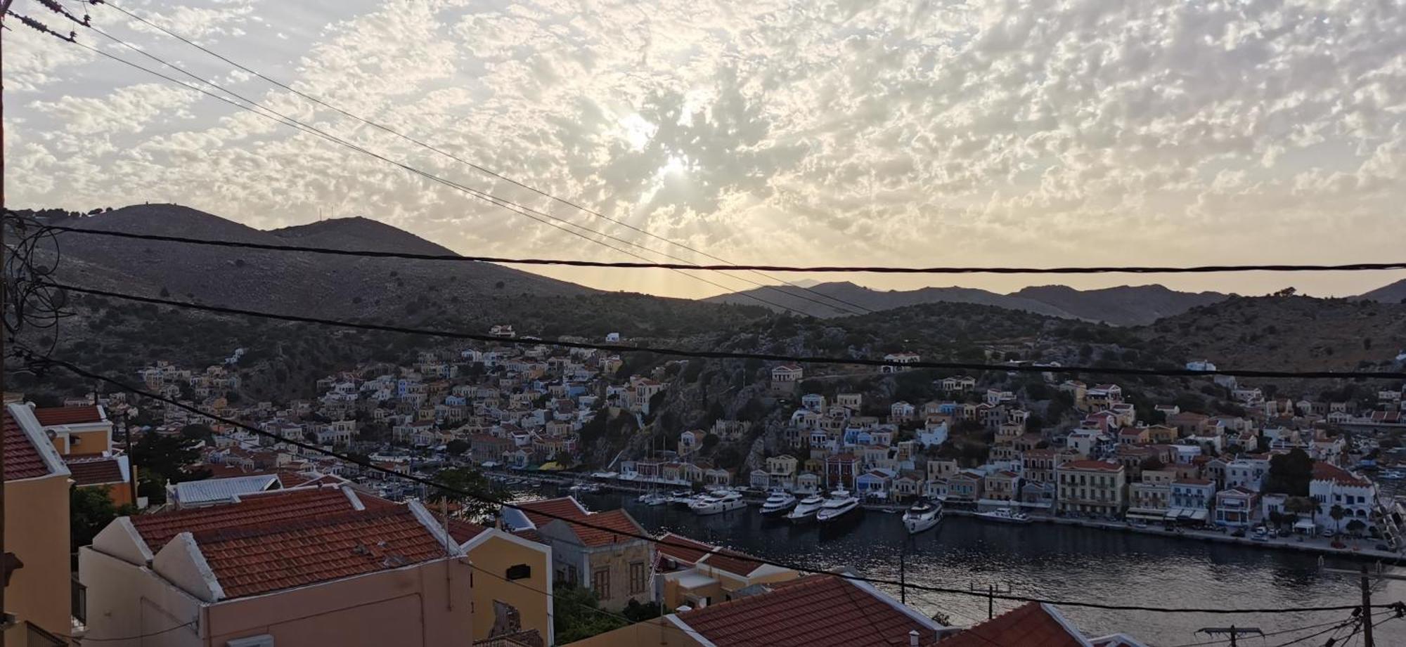 시미 Duchess Harbour View 아파트 객실 사진